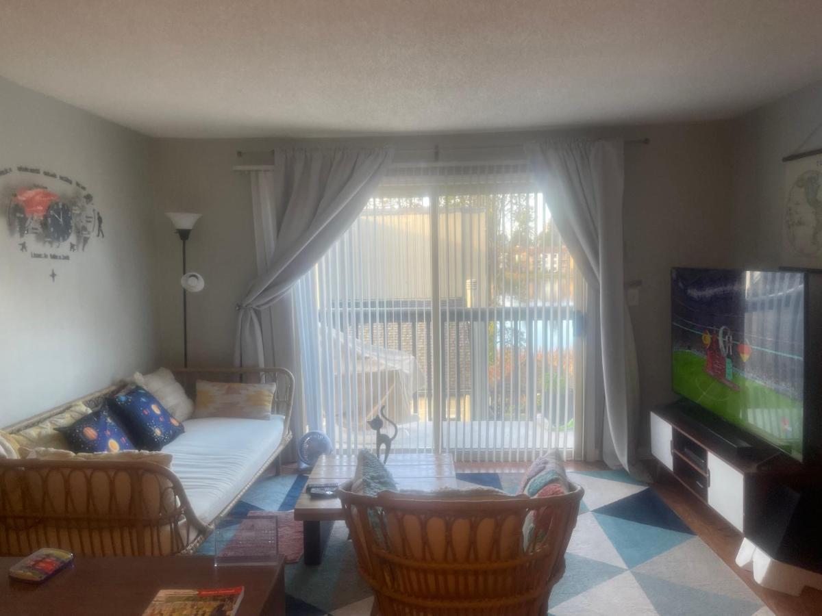 Shared Space With Private Room In Beautiful Lakefront Apartment Federal Way Luaran gambar