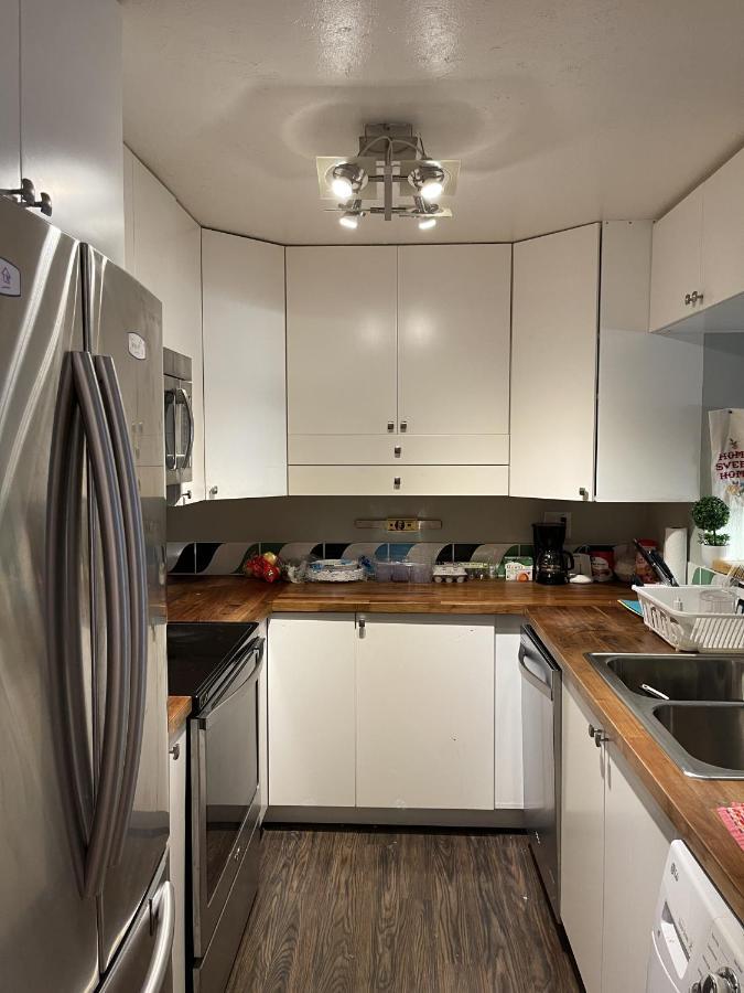 Shared Space With Private Room In Beautiful Lakefront Apartment Federal Way Luaran gambar